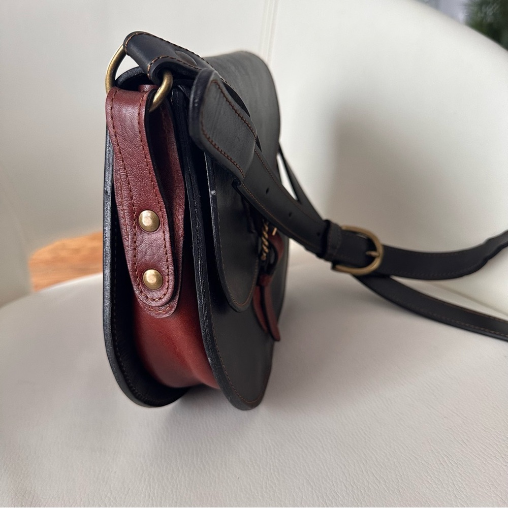 Genuine Leather AXIS Western Style Classic cross body bag - Picture 15 of 16